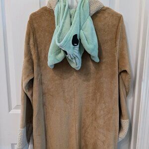 Disney Star Wars Grogu Adult Onesie One Piece Pajamas Romper Beige Size XL